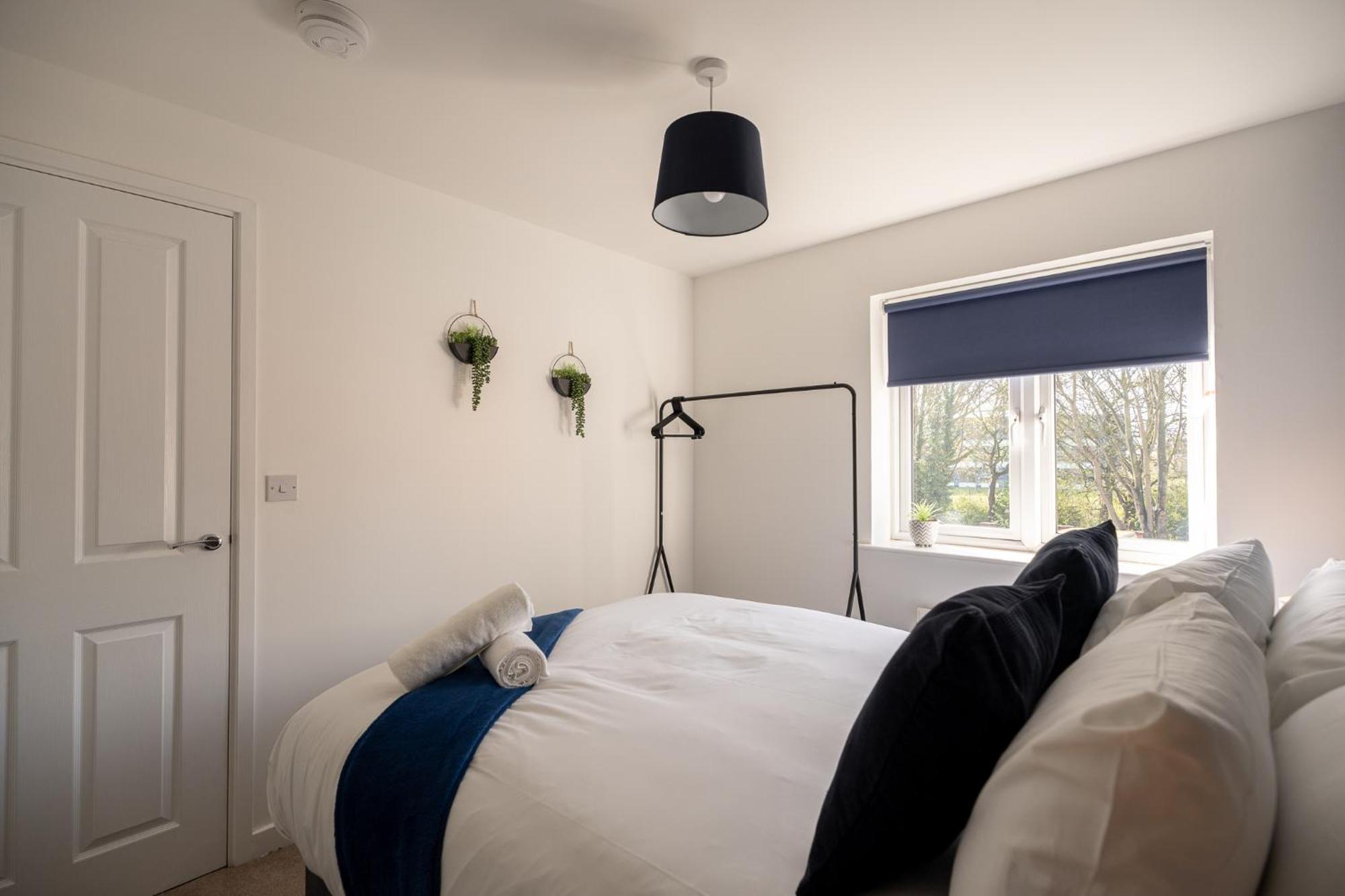 Kingfisher House By Horizon